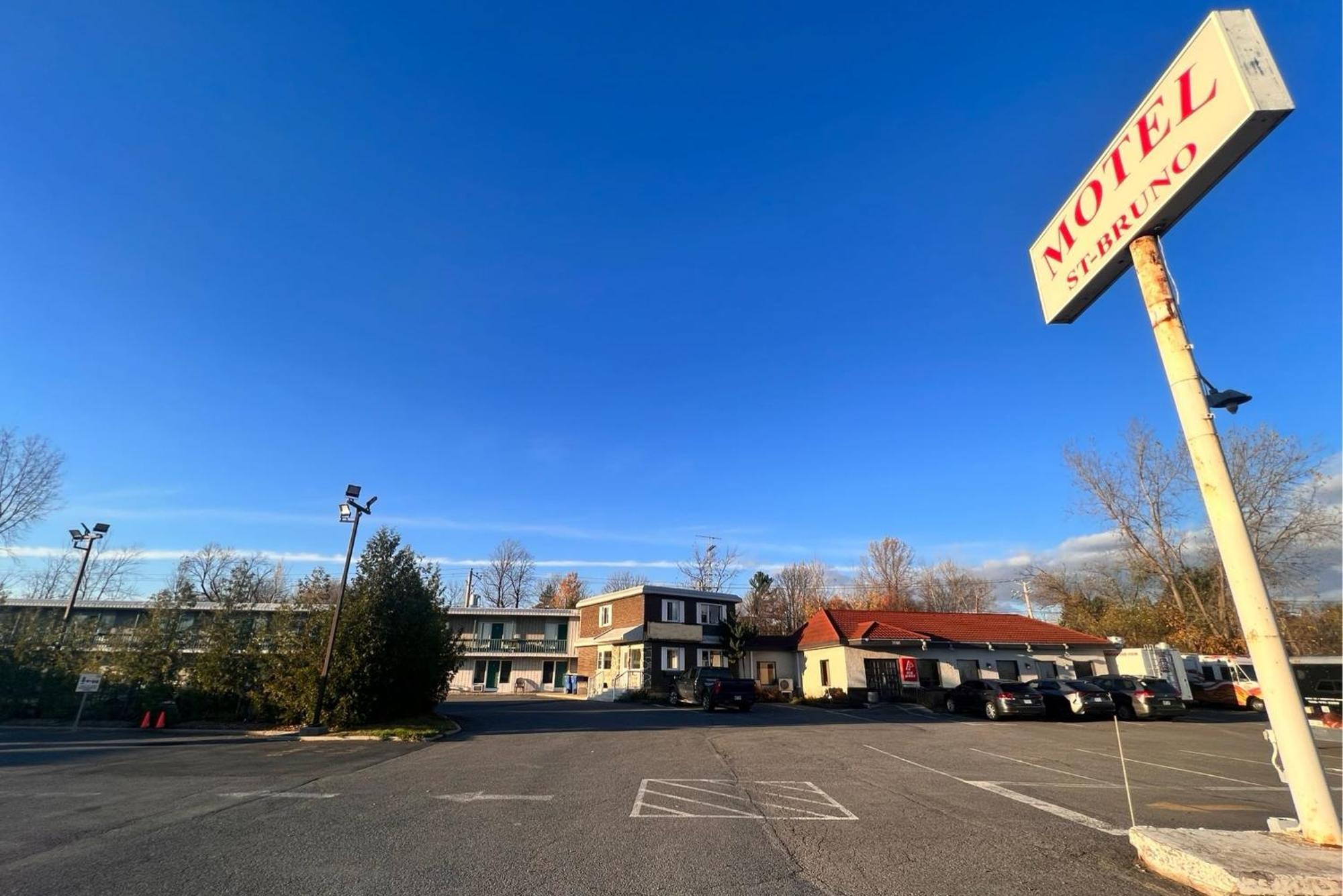 Motel Saint Bruno Exterior foto